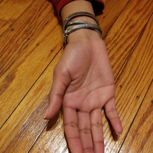 Leather wrap bracelet - Picture 2 of 4